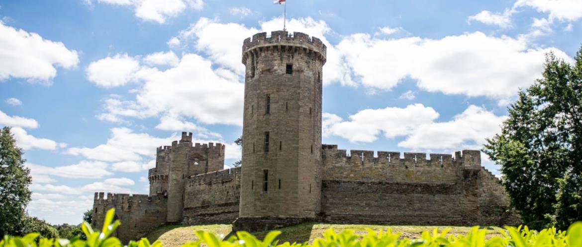 Warwick Castle Breaks